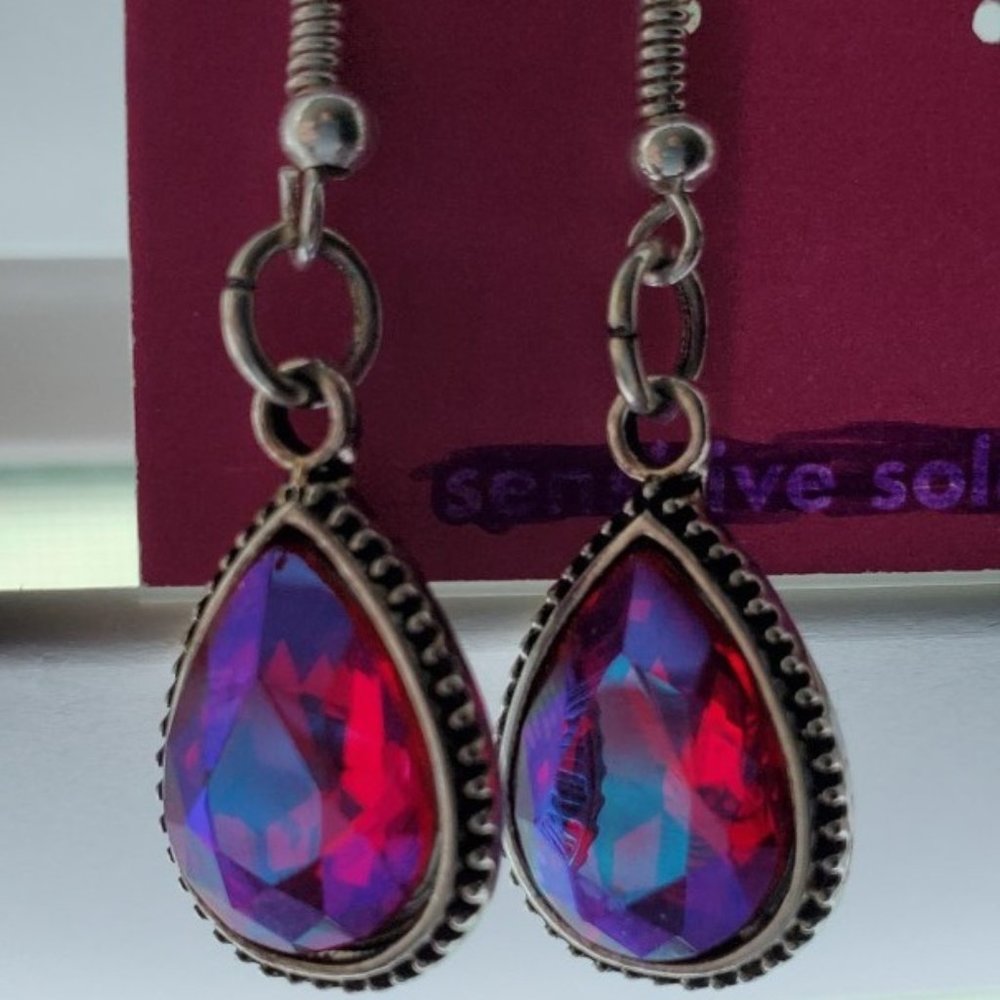 Jewel teardrop earrings